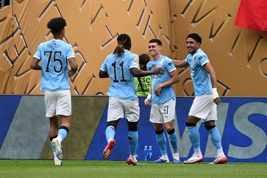 Manchester City vstúpil do turnaja víťazstvom. Manchester City vstúpil do turnaja víťazstvom.