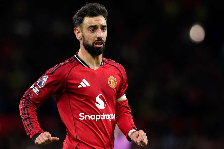 Capitão Bruno Fernandes chegou a 300 confrontos com os Red Devils Capitão Bruno Fernandes chegou a 300 confrontos com os Red Devils