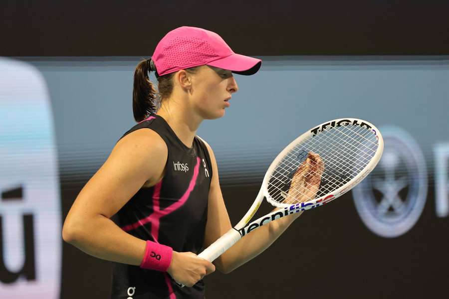 Iga Swiatek estreou-se como líder do ranking mundial de ténis feminino há dois anos