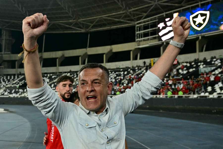  Horacio Melgarejo celebra un gol