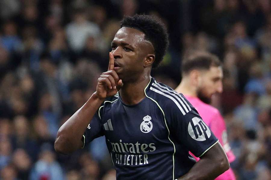 Vini Jr. fez os dois gols do Real Madrid contra o City