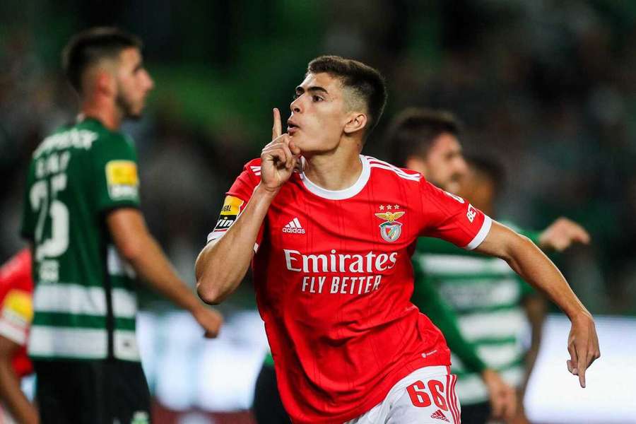 Benfica conseguiu o empate (2-2) no dérbi com o Sporting, no domingo