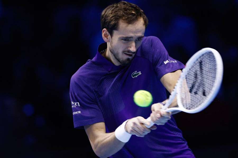Medvedev looks to put 'disaster' finish to season behind him