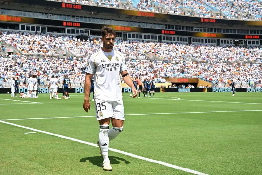 Raúl Asencio, tras ser expulsado ante el Pachuca