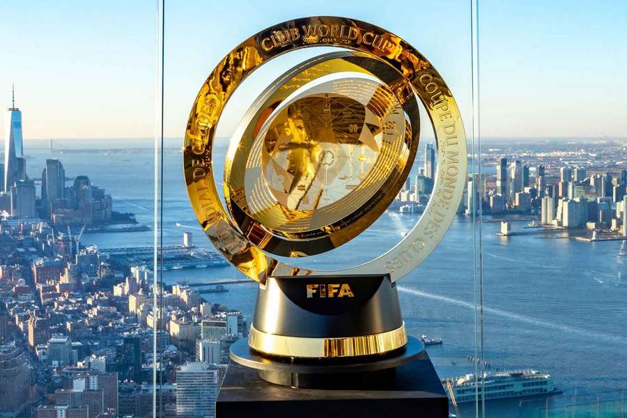 Troféu do Mundial em Nova York, uma das sedes do torneio