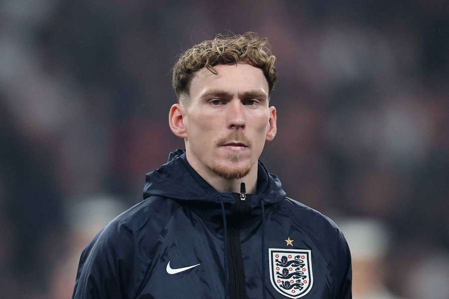 James Garner, médio do Everton