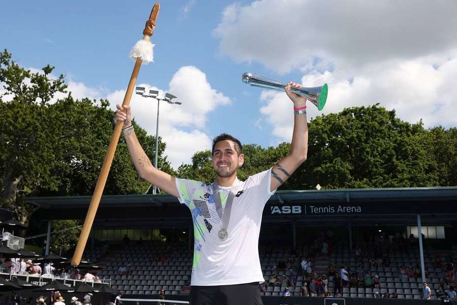 Alejandro Tabilo foi o vencedor surpresa do torneio de Auckland