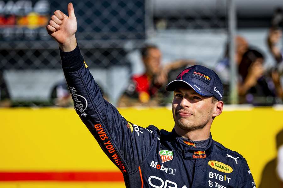 Max Verstappen heeft zijn eerste kilometers van het nieuwe Formule 1-seizoen erop zitten