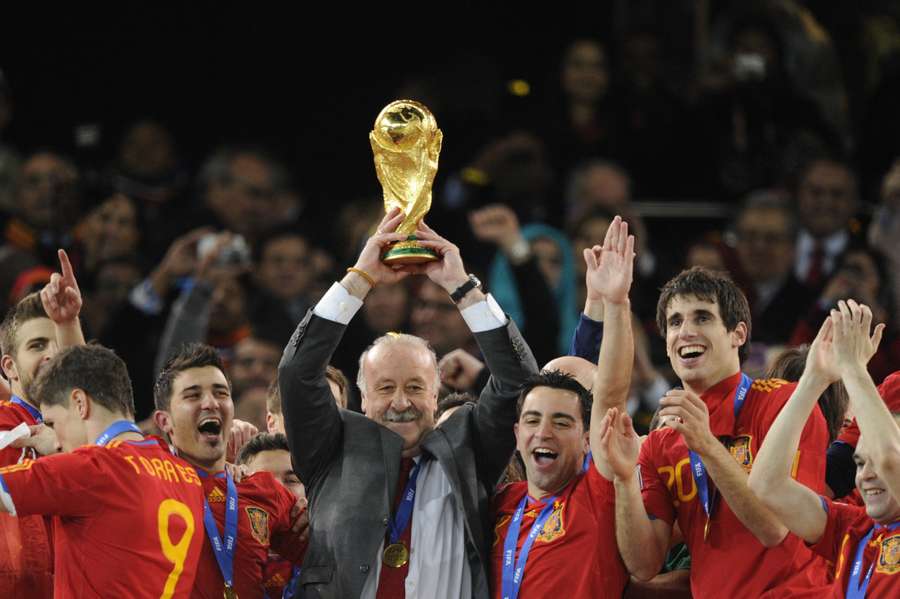Vicente del Bosque a câștigat Cupa Mondială 2010 cu Spania.
