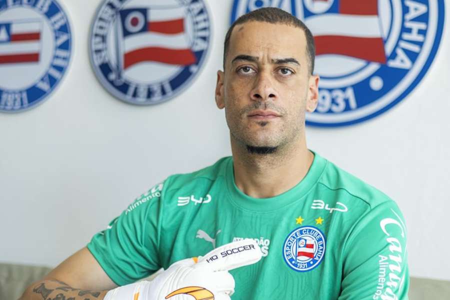Léo Vieira reencontra Rogério Ceni no Bahia
