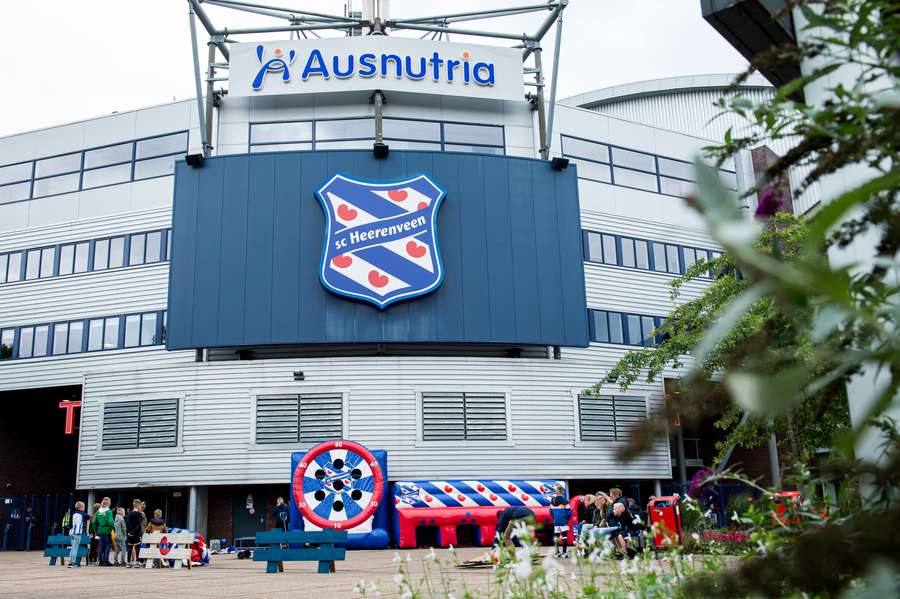 Sc Heerenveen heeft afgelopen seizoen een verlies van 3,6 miljoen euro geleden