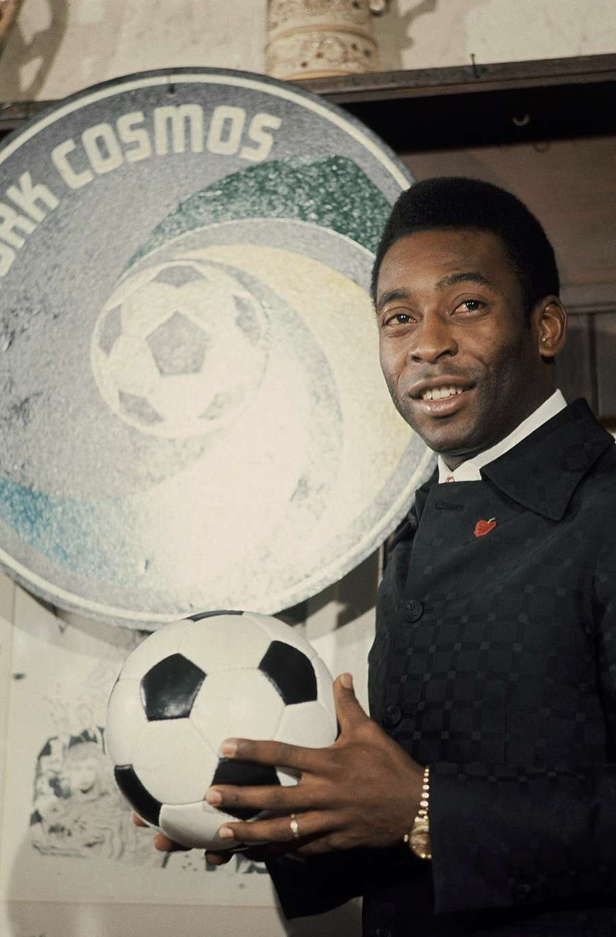 Pelé during his presentation as New York Cosmos player Pelé during his presentation as New York Cosmos player