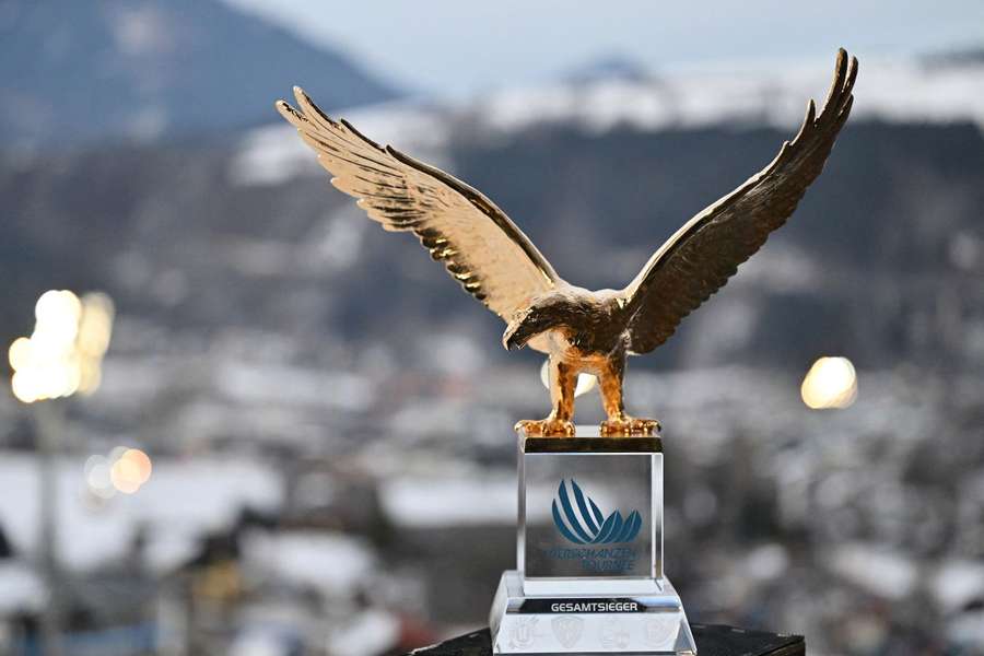 Dwie polskie pary w ostatnim konkursie TCS w Bischofshofen, Prevc o krok od zwycięstwa Dwie polskie pary w ostatnim konkursie TCS w Bischofshofen, Prevc o krok od zwycięstwa