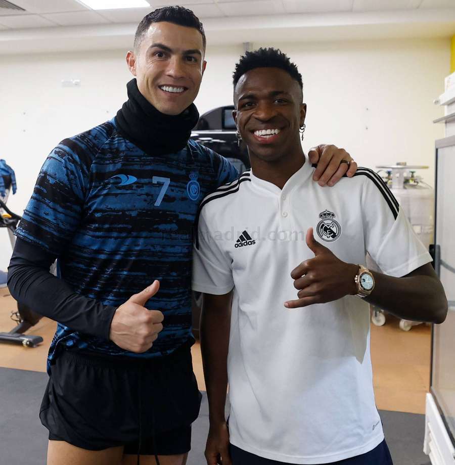 Cristiano Ronaldo e Vinicius Junior