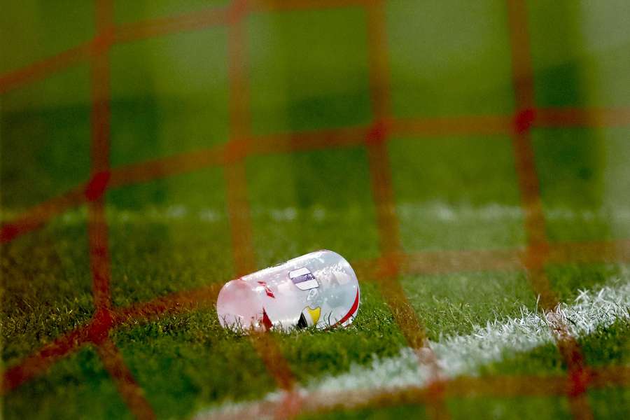 Een beker op het veld bij FC Utrecht