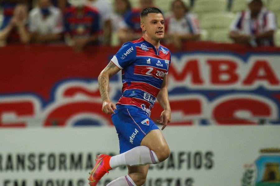 Kayzer estava no Fortaleza desde o ano passado