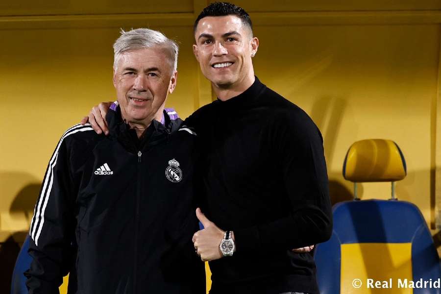 Cristiano Ronaldo visitou Ancelotti em Riade
