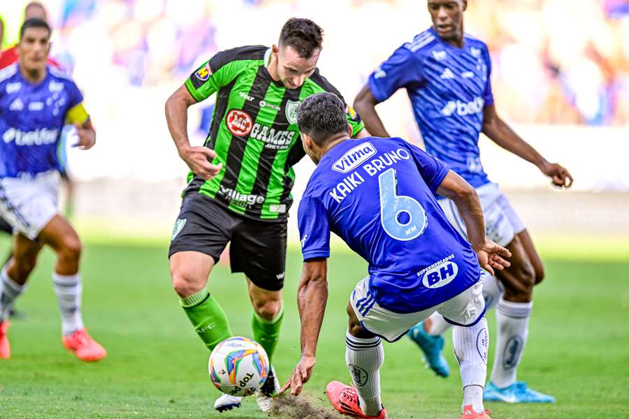 Empate na primeira mão entre Cruzeiro e América-MG