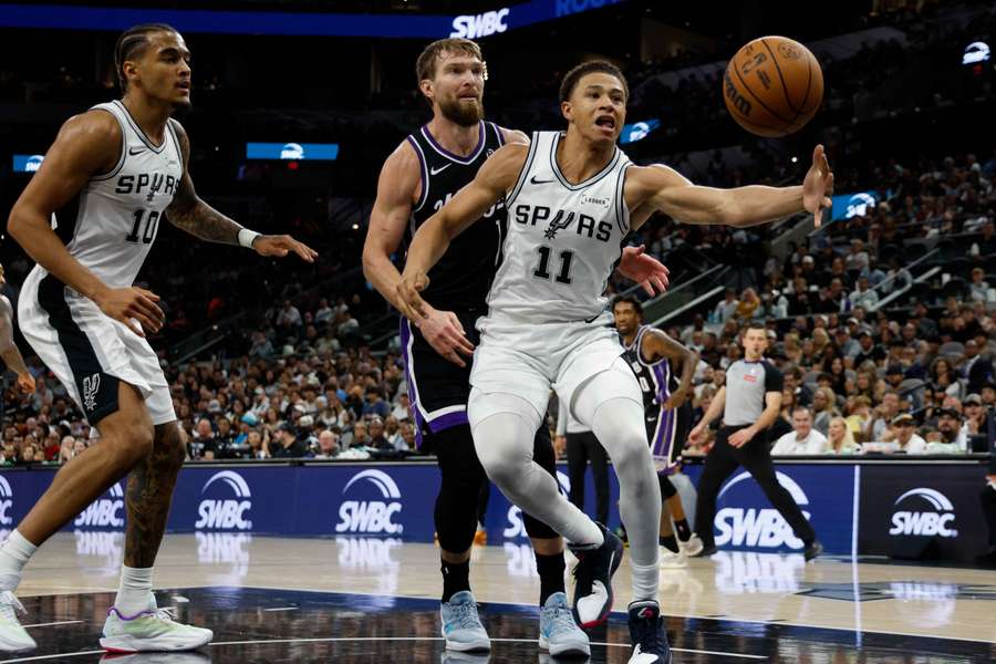 Spurs levaram a melhor Spurs levaram a melhor