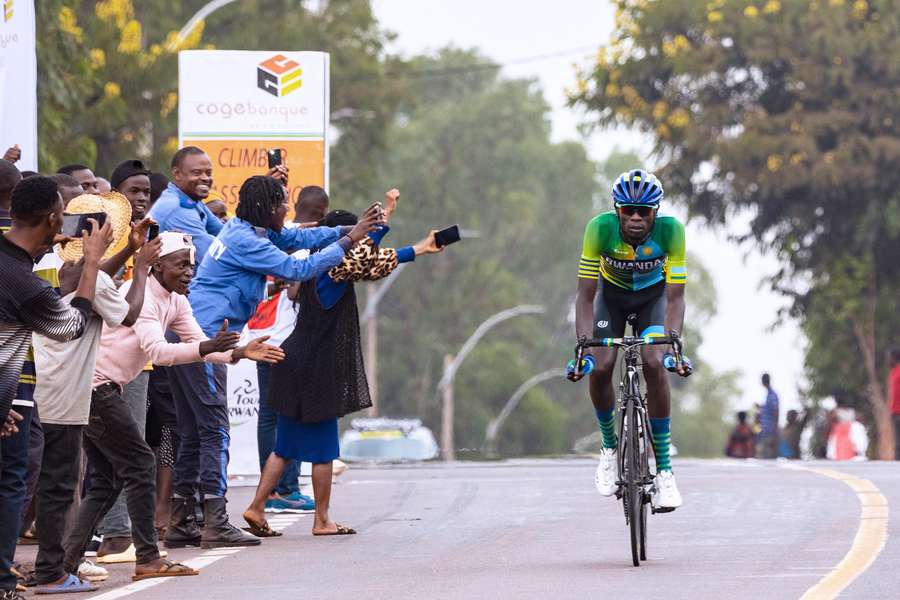 Nsengimana cheered on by spectators