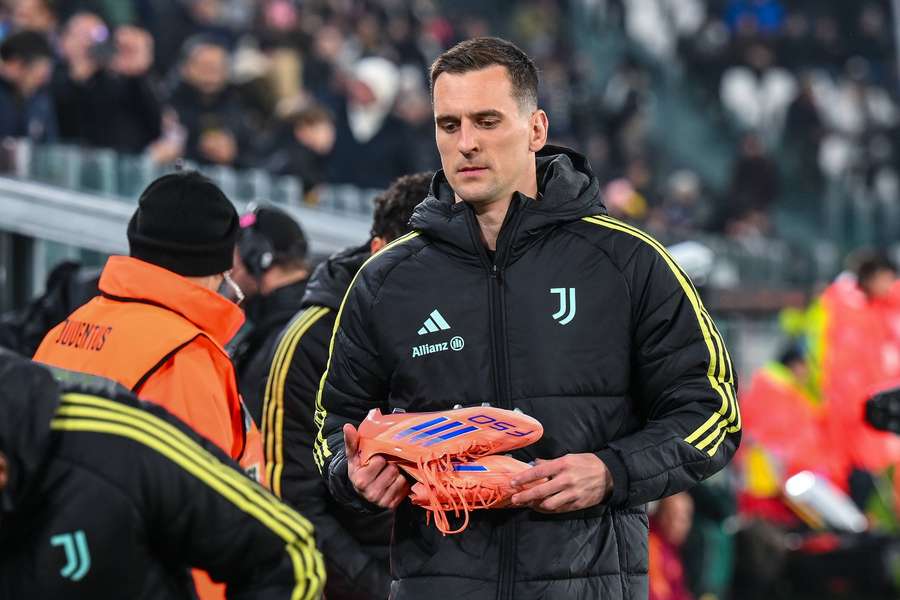 Uraz Milika potwierdzony, przekroczy 600 dni bez meczu w Juventusie
