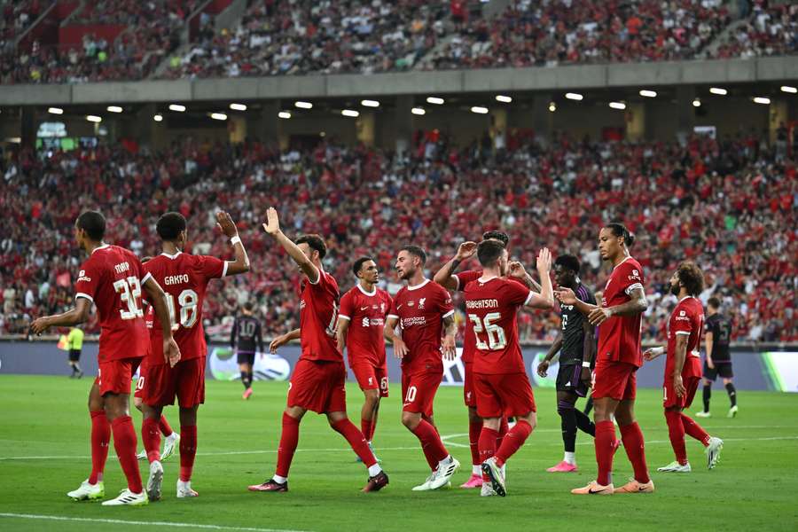 Liverpool debutează pe Stamford Bridge