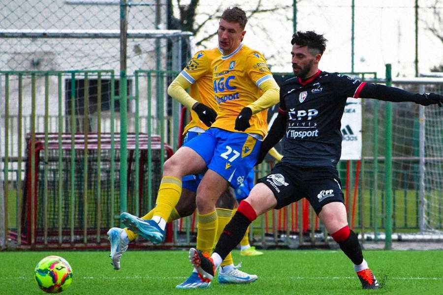 Tepličtí v rámci Tipsport ligy porazily Pardubice 3:0.