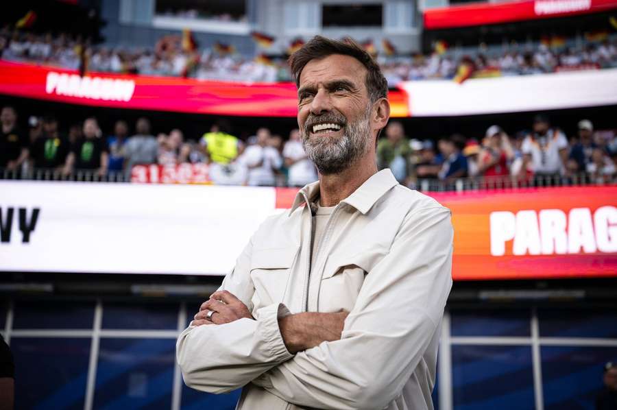 Jurgen Klopp confirmă negocierile pentru postul de selecționer al Germaniei: "Sunt pregătit" Jurgen Klopp confirmă negocierile pentru postul de selecționer al Germaniei: "Sunt pregătit"