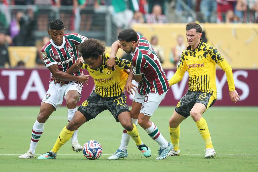 Partida entre Fluminense e Dortmund terminou empatada em 0 a 0, no MetLife Stadium, em Nova Jersey