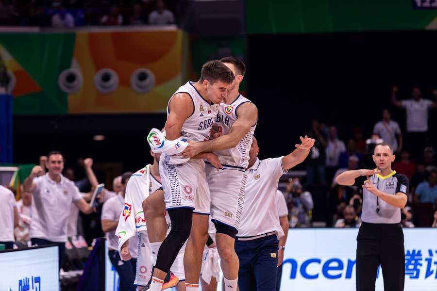 Bogdan Bogdanovic was met 23 punten de topscorer bij Servië in de halve finale tegen Canada