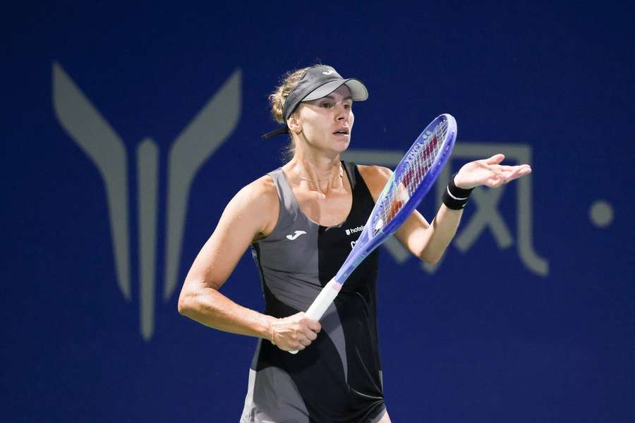 Bencic była poza zasięgiem Magdy Linette w Ningbo, seria porażek przedłużona Bencic była poza zasięgiem Magdy Linette w Ningbo, seria porażek przedłużona
