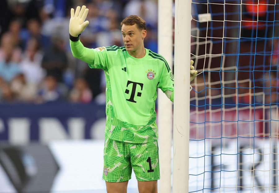Neuer möchte den Fokus auf das erste Spiel lenken Neuer möchte den Fokus auf das erste Spiel lenken