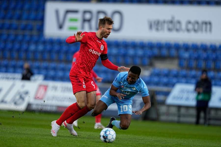 Randers FC og AGF mødes mandag til en voldsomt afgørende kamp. 