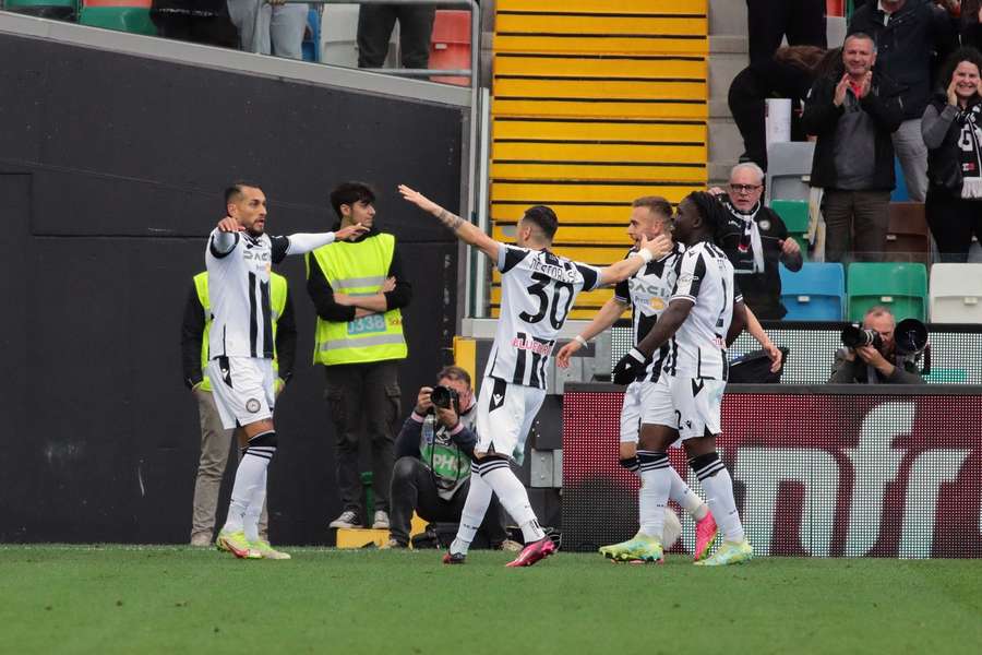Udinese jubelt gegen Sampdoria Genua