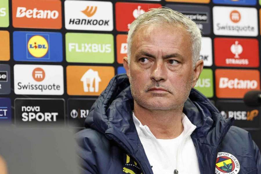 Trenér Fenerbahce José Mourinho