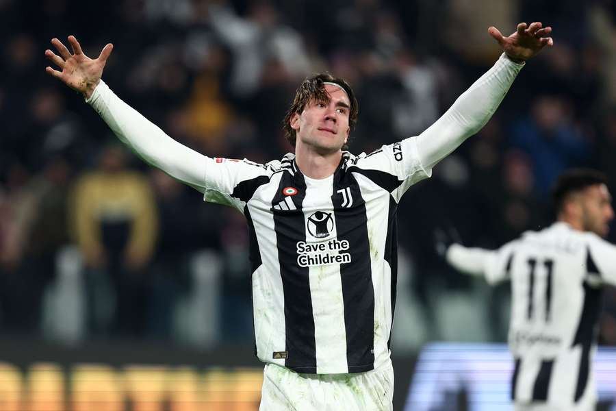 Vlahovic a ouvert le score contre Cagliari.