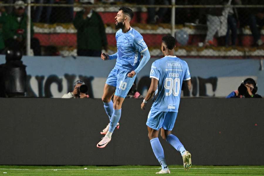 Bolívar logra su objetivo.