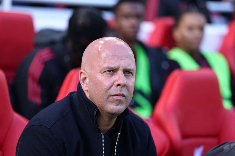 Slot urmează să fie concediat de Liverpool, iar clubul îl pregătește pe Xabi Alonso ca înlocuitor rapid Slot urmează să fie concediat de Liverpool, iar clubul îl pregătește pe Xabi Alonso ca înlocuitor rapid