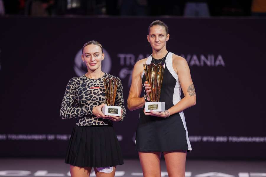 Ana Bogdan și Karolina Pliskova