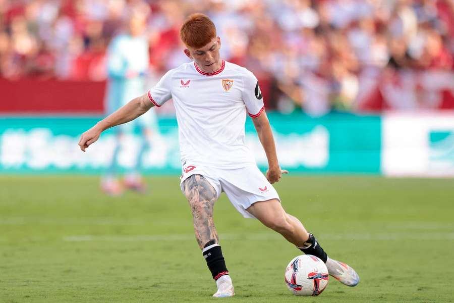 Valentín Barco, cerca de dejar el Sevilla