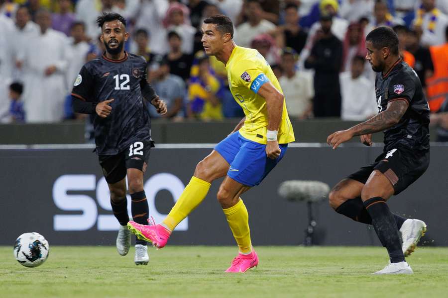 Gol Ronaldo dający awans i debiut Mane w spotkaniu Al-Nassr