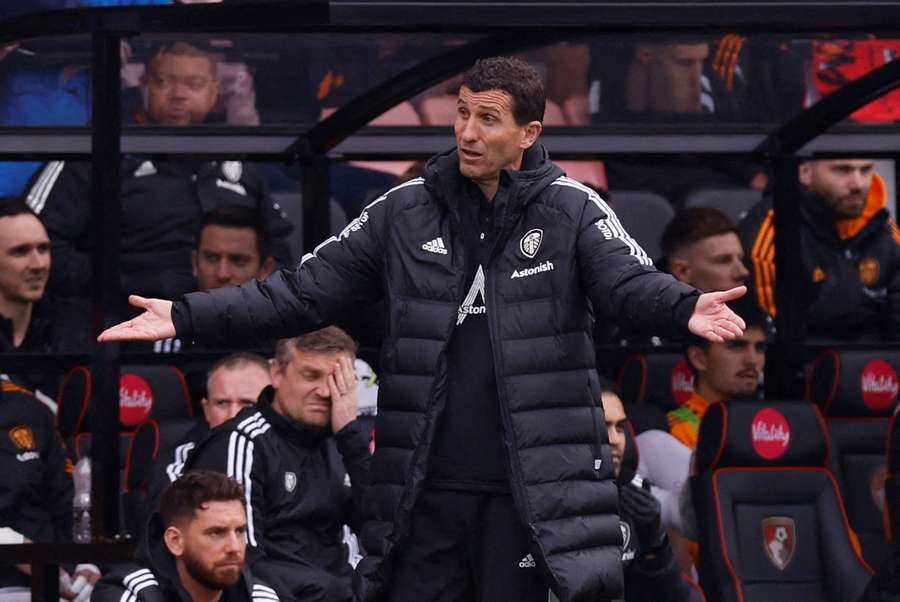 Javi Gracia on the sidelines while working at Leeds
