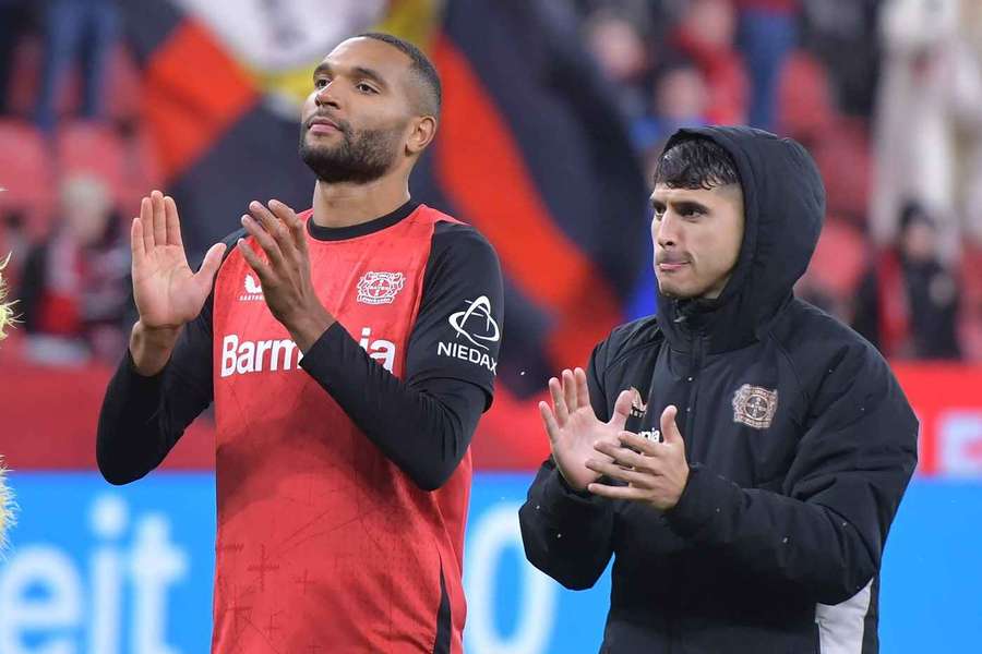 Jonathan Tah (l.) und Exequiel Palacios hoffen auf den sechste Sieg in Serie