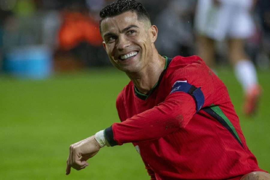 Cristiano Ronaldo brilhou em goleada portuguesa sobre a Polônia