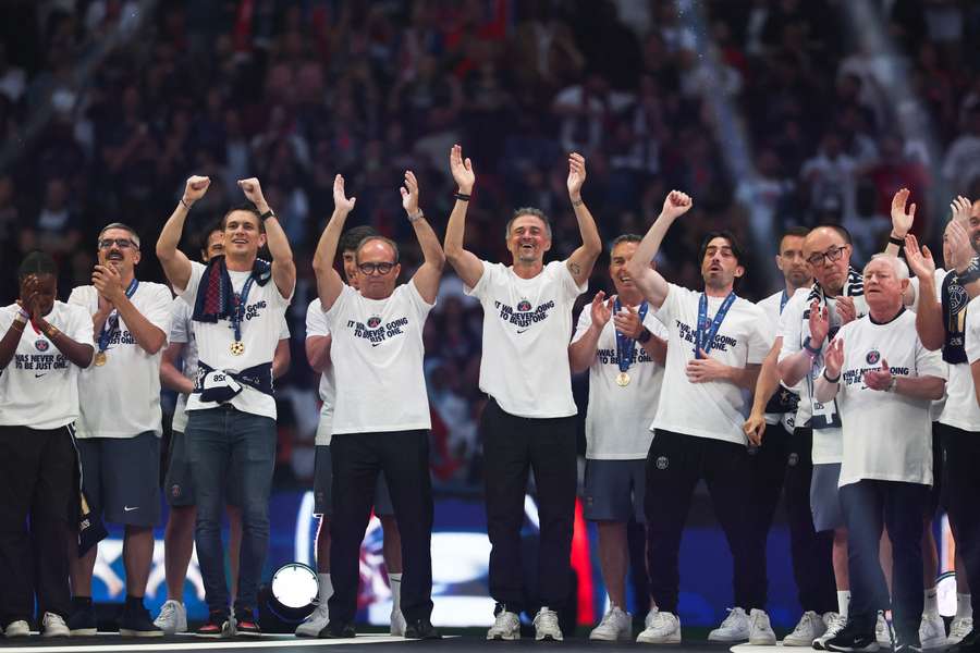 Les champions d'Europe parisiens célébrés au Parc des Princes Les champions d'Europe parisiens célébrés au Parc des Princes