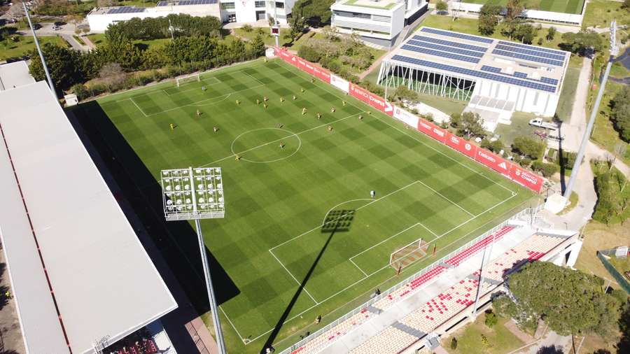 Areál komplexu Benfica. Areál komplexu Benfica.