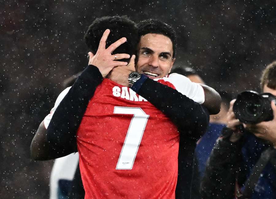Arteta herzt Matchwinner Saka