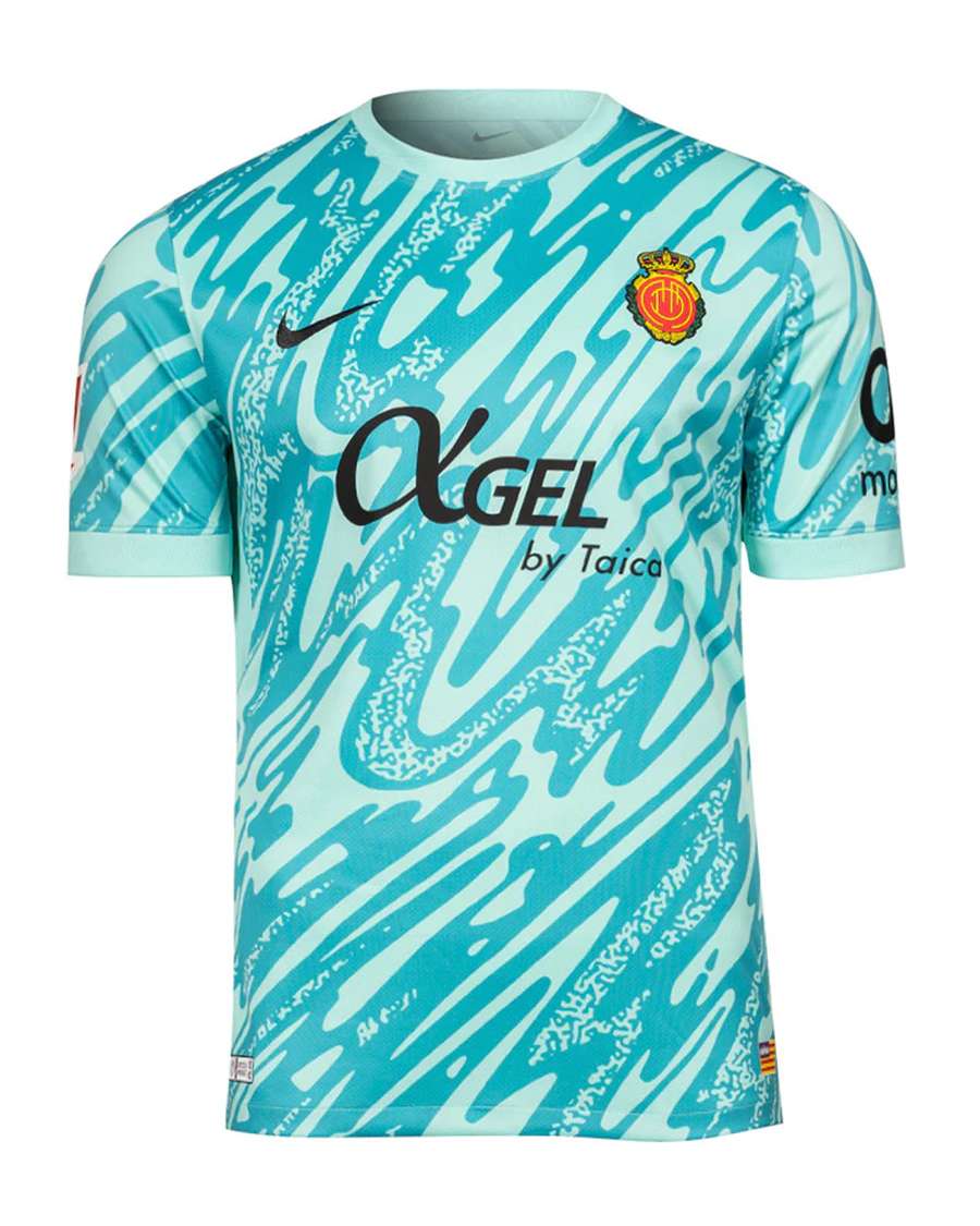 Otra camiseta para los porteros Otra camiseta para los porteros