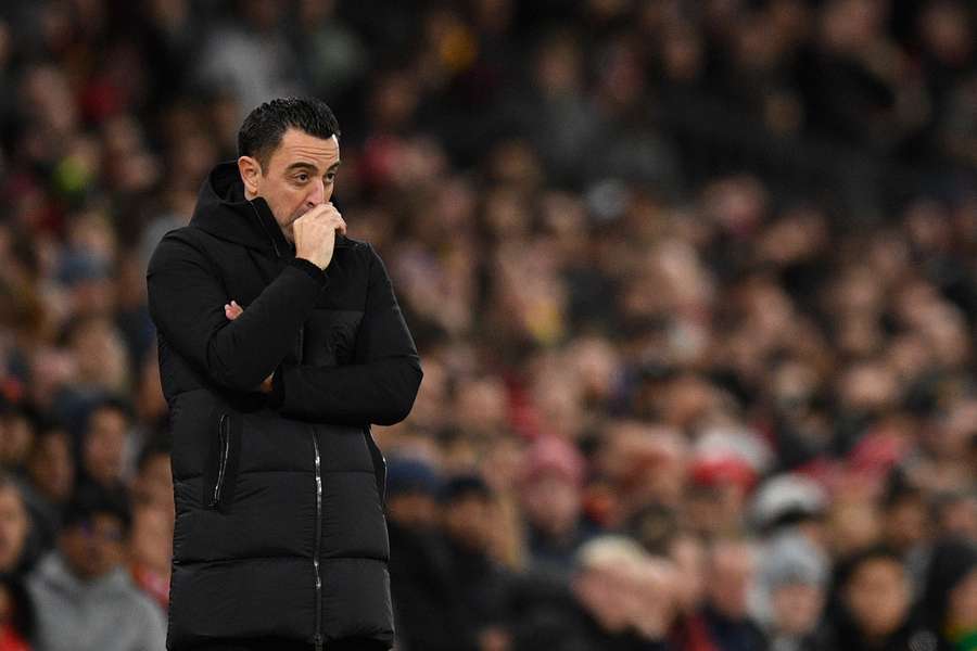 Auch Trainer Xavi muss sich nach dem Europa League-Aus im Old Trafford unangenehme Fragen gefallen lassen.