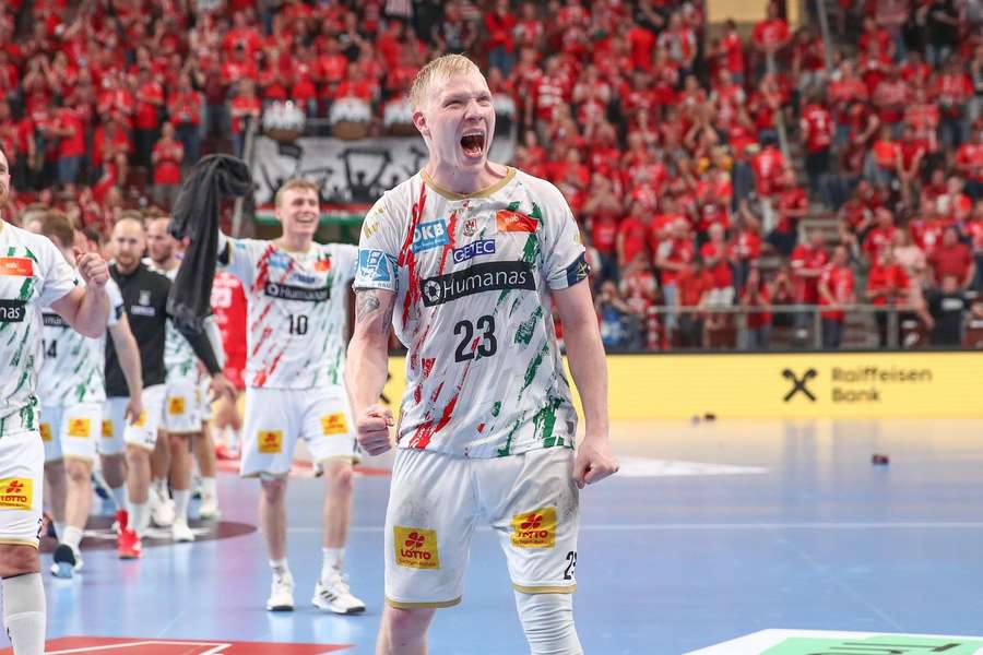 Saugstrup celebrates Magedeburg's ticket to the Final4